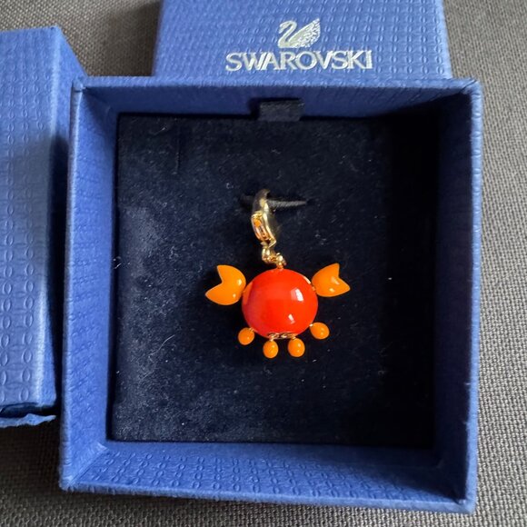 New in Box! Authentic Swarovski Lovlots Crab Charm – Red & Orange - Picture 2 of 5